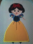 Petite Princess Snowygirl Applique Embroidery Design